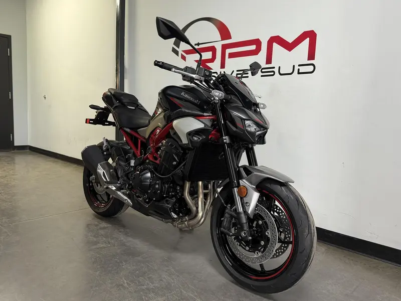 2025 Kawasaki Z900 *5.99% jusqu'à 84 mois💳
