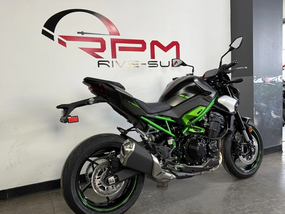 2025 Kawasaki Z900 *6.29% Jusqu'à 84 Mois alt