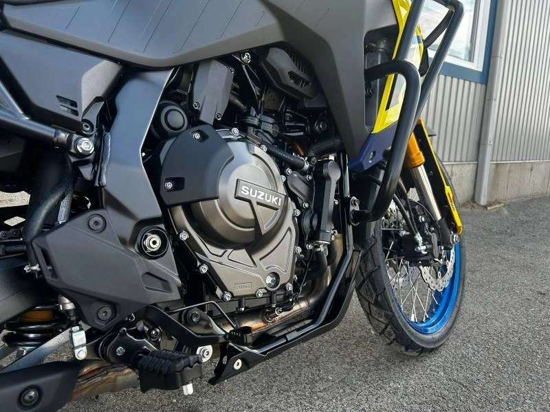 Suzuki V-strom 800de Adventure 2025 alt