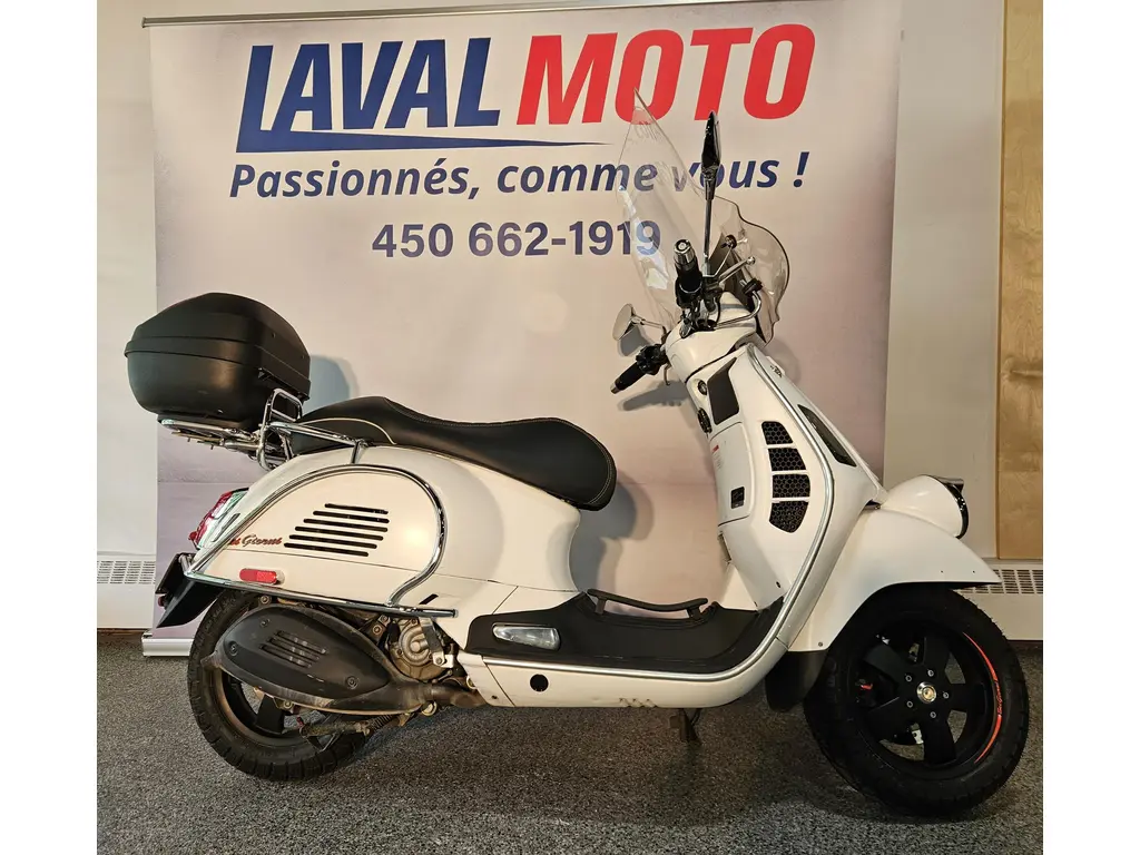 2020 Vespa GTV300