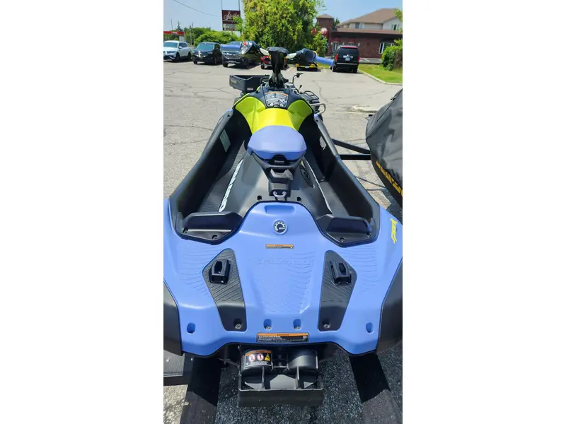 2024 Sea-Doo SPARK TRIXX 1UP