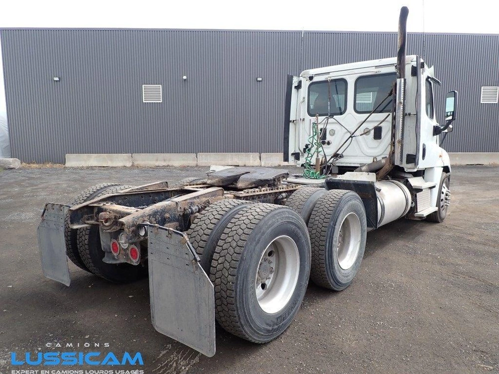 Freightliner Cascadia 2015