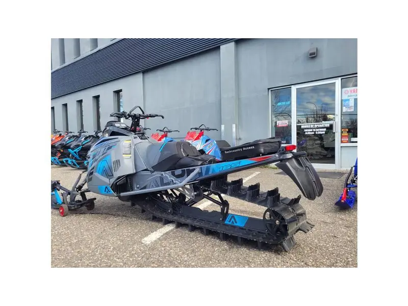 2022 Arctic Cat M8000 165 MC A1 US BLU 3.0