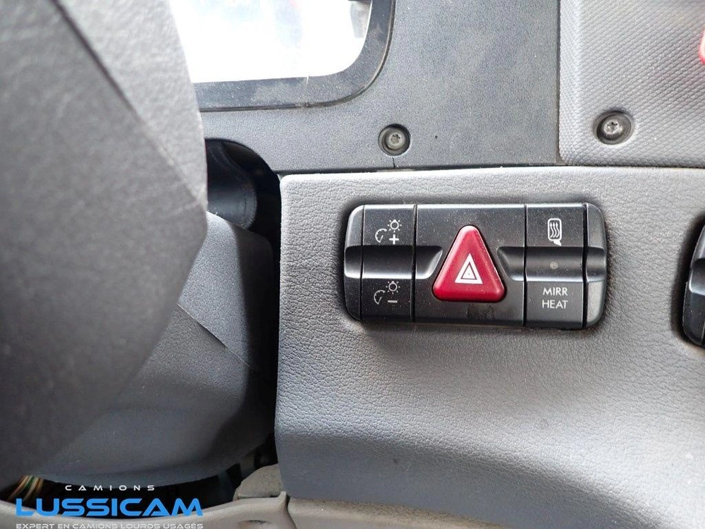 Freightliner Cascadia 2013