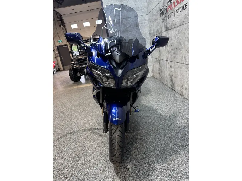 2023 Yamaha FJR1300ES ABS