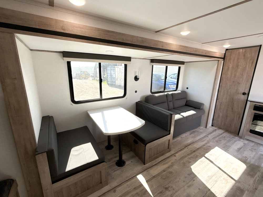 2025 Gulf Stream Ameri-lite Travel Trailer 268bh alt