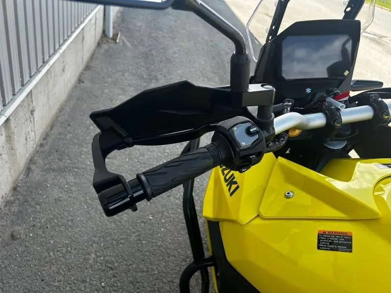 2025 Suzuki V-Strom 800DE Adventure