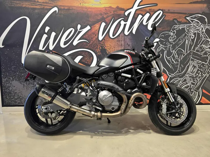 2020 Ducati Monster 821