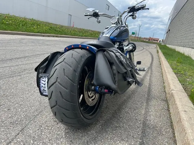 Harley-Davidson ROCKER CFXCWC 2010