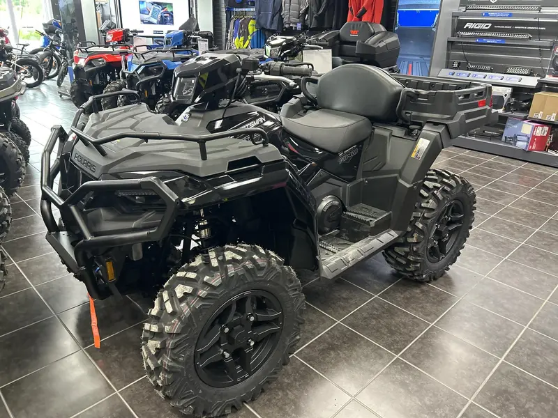 2025 Polaris SPORTSMAN X2 570- ONYX BLACK