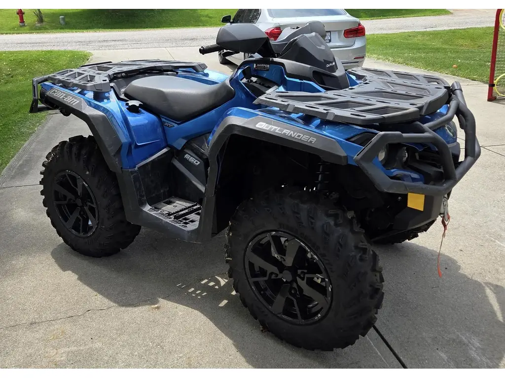 2022 Can-Am OUTLANDER XT 650