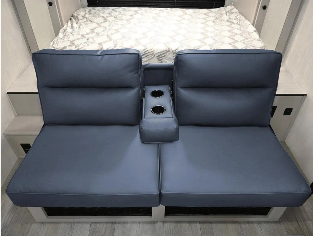 Coachmen Apex 208bhs 2026 alt