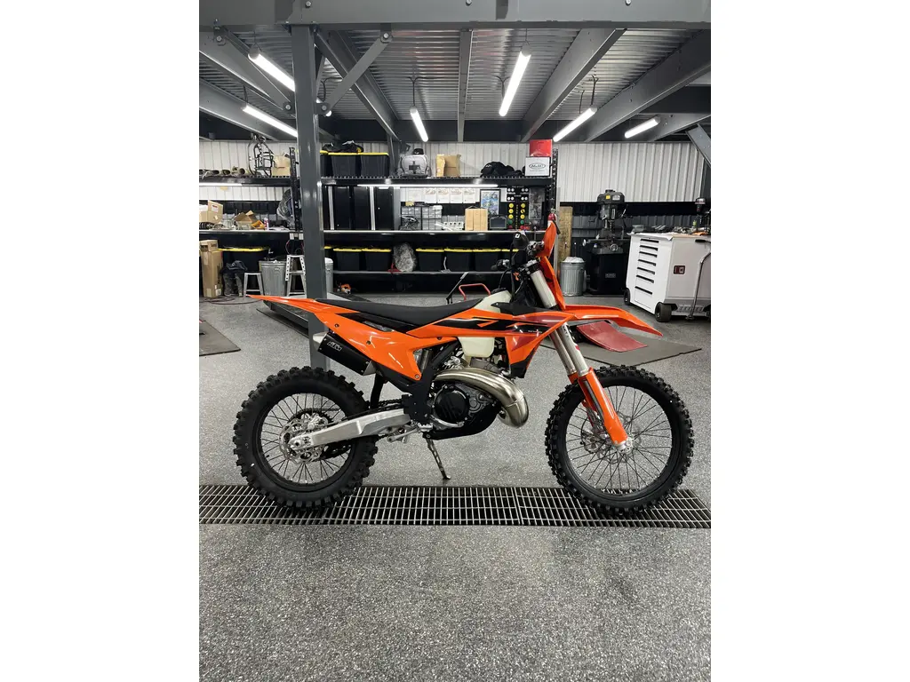 2025 KTM 250 XC 