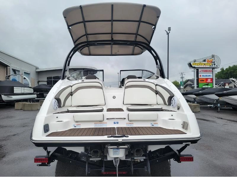Yamaha 242 Limited S 2016 alt