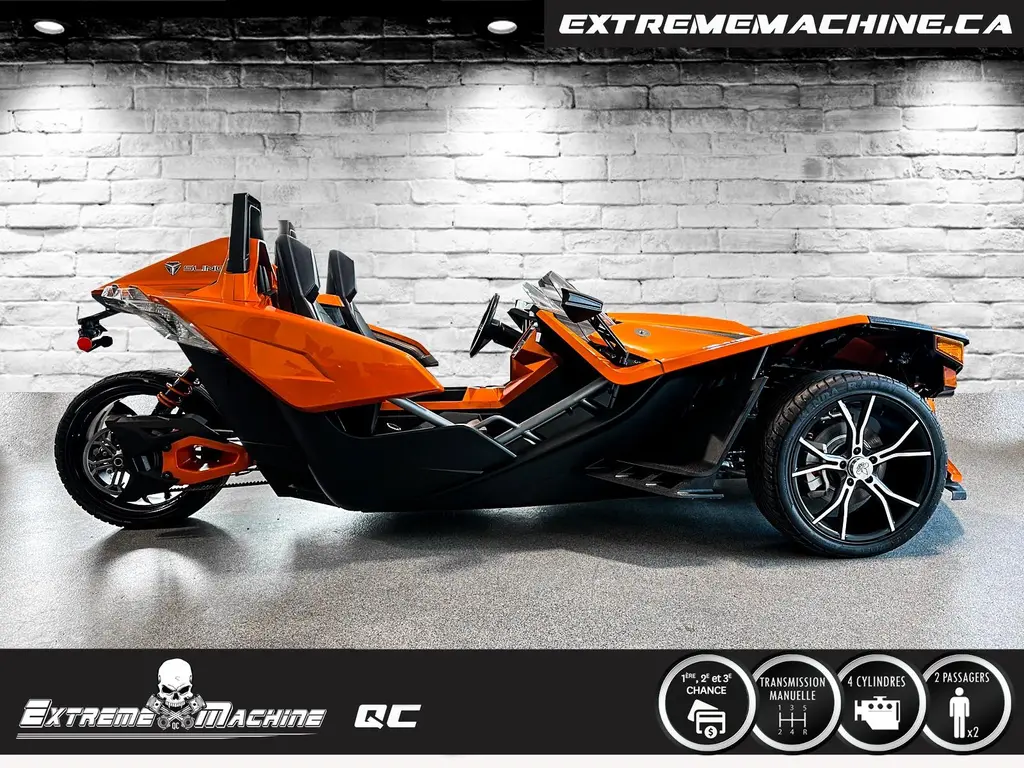 Polaris SLINGSHOT SL LE PROPRE & PRÊT POUR LA SAISON!!! 2015