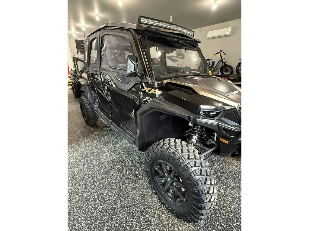 2022 Polaris GENERAL 1000 4