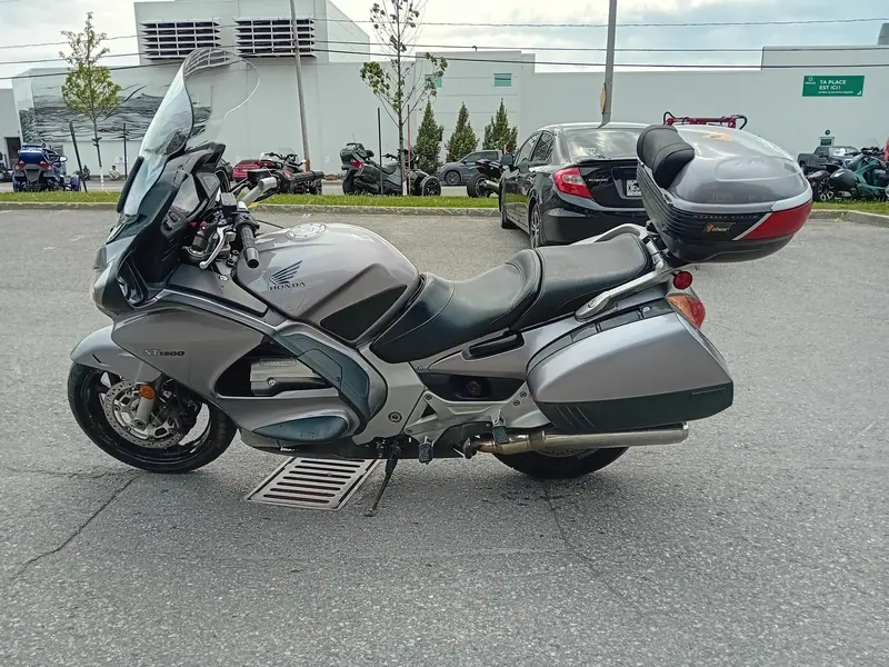 2003 Honda ST1300