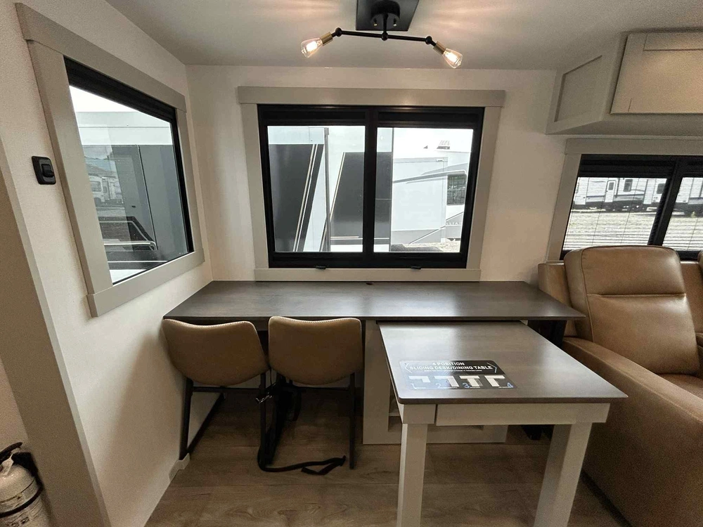 Brinkley Rv Z 3610 2025 alt