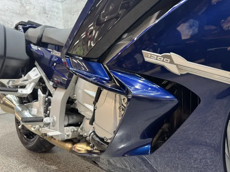 2023 Yamaha FJR1300ES ABS