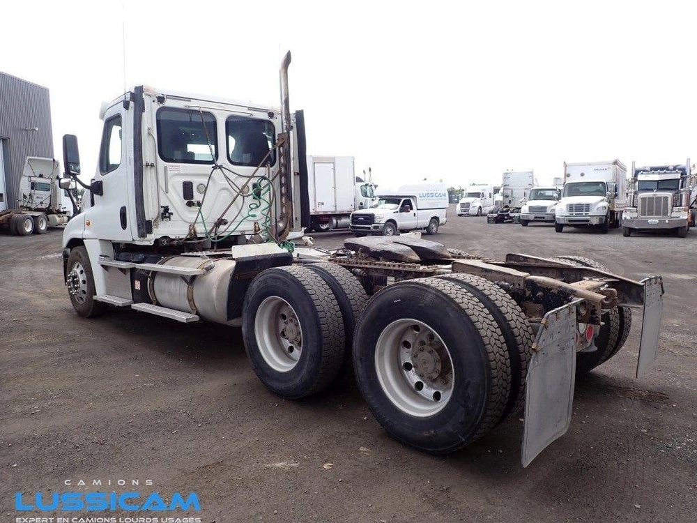 Freightliner Cascadia 2015