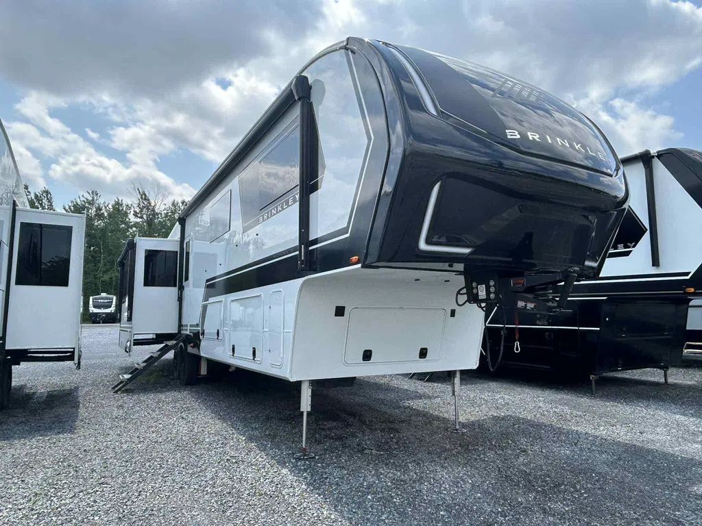 Brinkley RV Z 2025 - 3610