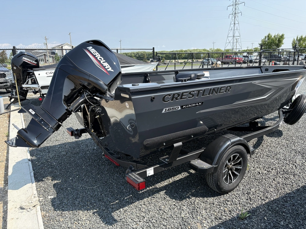 2025 Crestliner 1650 Kodiak Tiller - Gun Metal alt