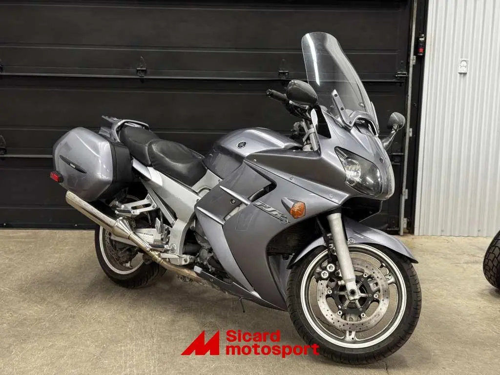2004 Yamaha FJR1300