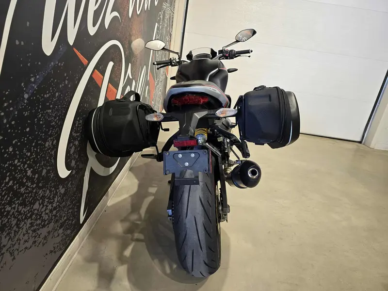 2020 Ducati Monster 821