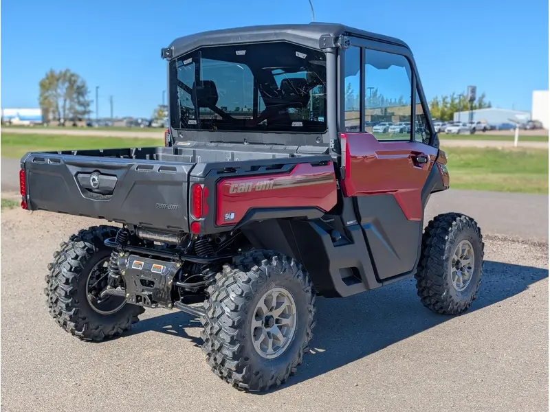 2025 Can-Am Defender Limited HD10