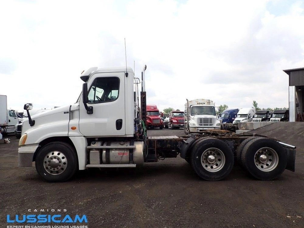 Freightliner Cascadia 2013