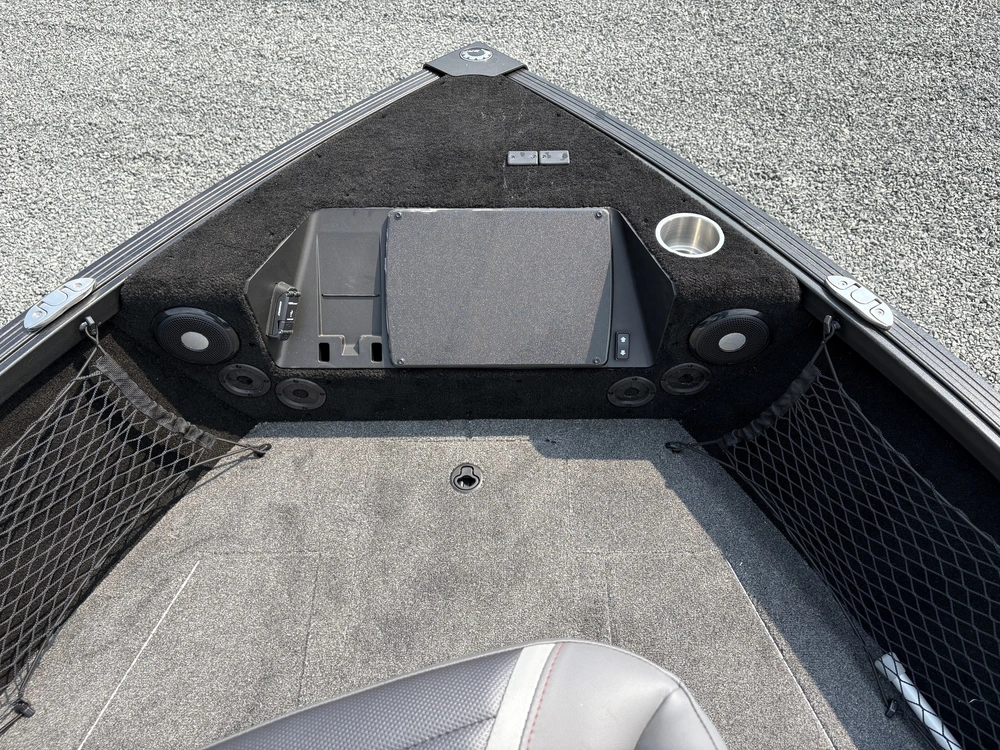 2025 Alumacraft Competitor 185 Sportx alt