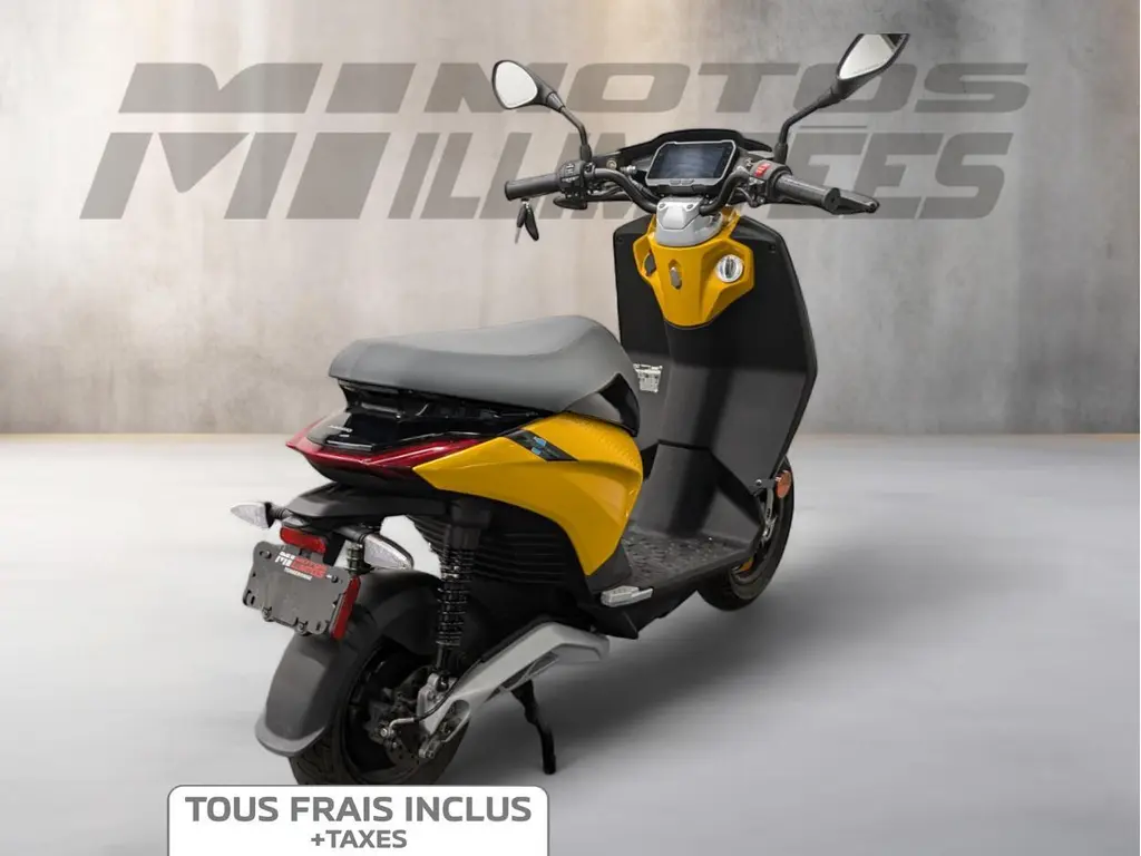 2022 Piaggio 1 ACTIVE
