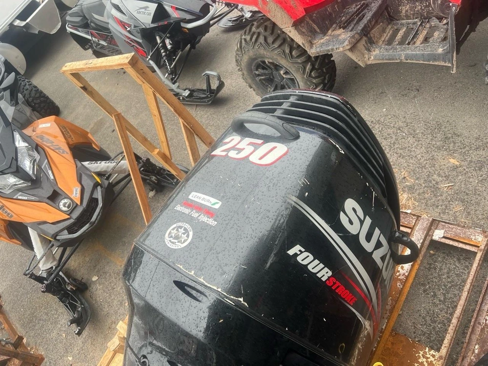 2013 Suzuki Df250 Apxx alt