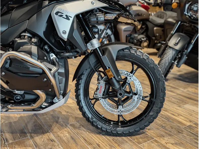 2025 BMW R 1300 GS // Triple Black