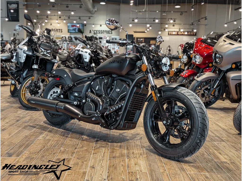 2025 Indian Motorcycle Scout Sixty Bobber Limited // Black Smoke 