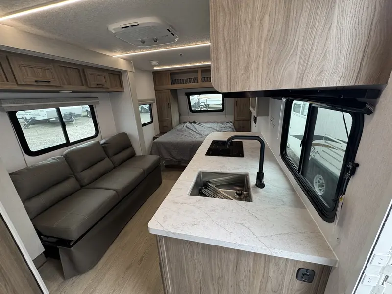 2026 Coachmen FREEDOM EXPRESS SELECT 19SE