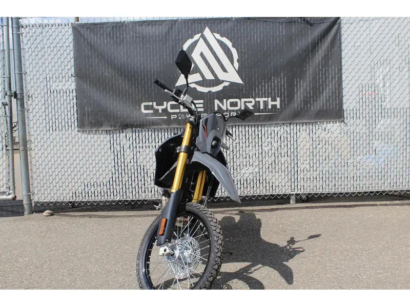 2025 Suzuki DR-Z 400S