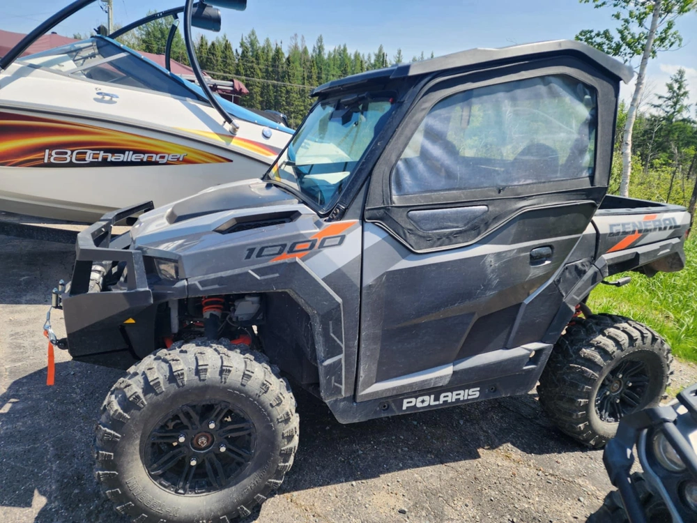 2021 Polaris Polaris General alt