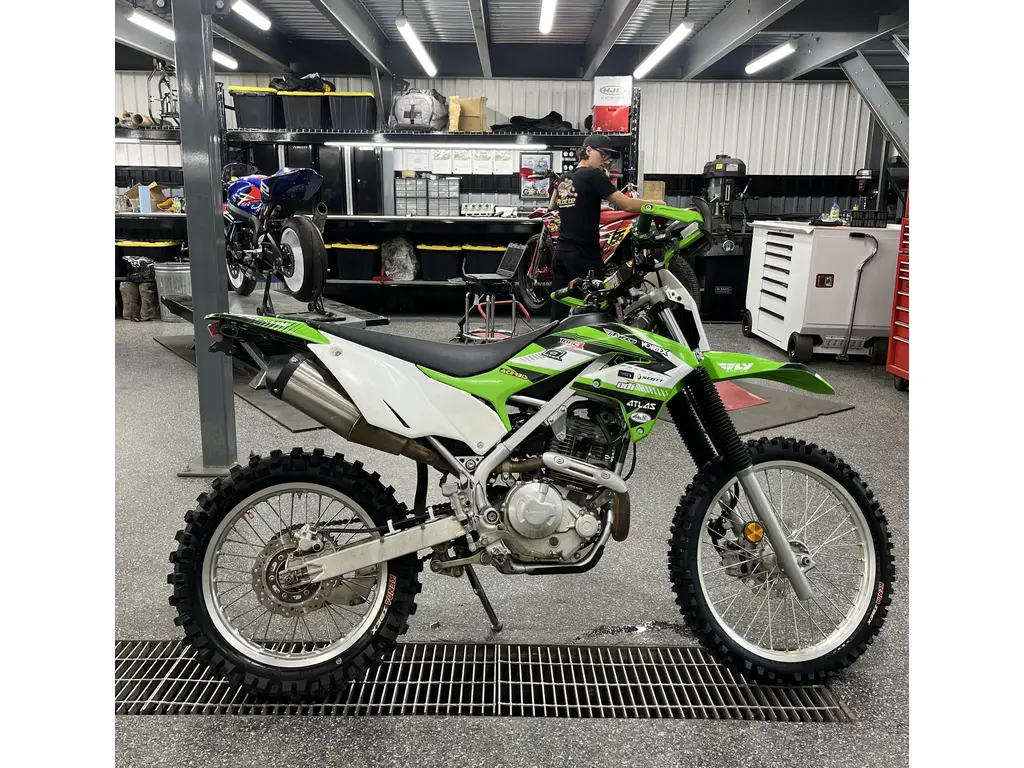 2021 Kawasaki KLX230R