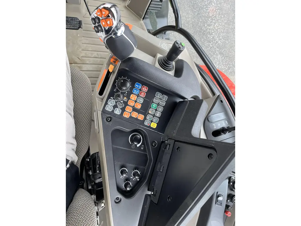 2020 Case IH Maxxum 115 A8