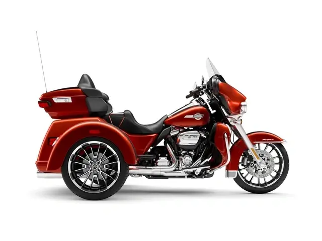 2025 Harley-Davidson FLHTCUTG - TRI GLIDE ULTRA