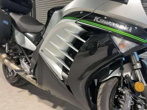 2020 Kawasaki CONCOURS 14