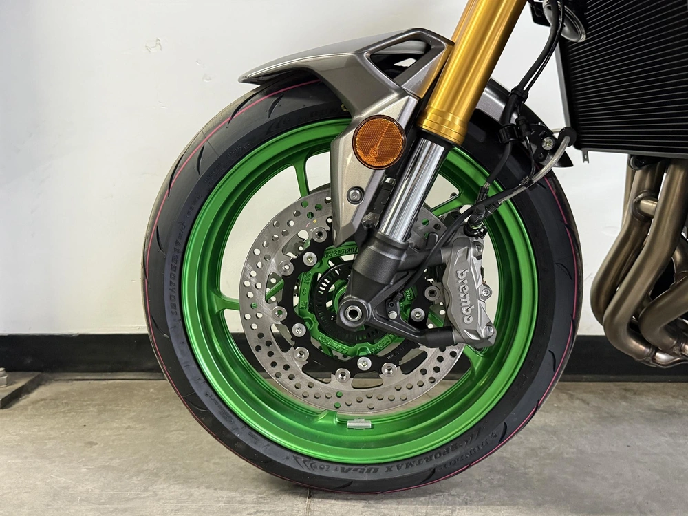 2025 Kawasaki Z900 Se Démo *5.99% Jusqu'à 84 Mois💳 alt