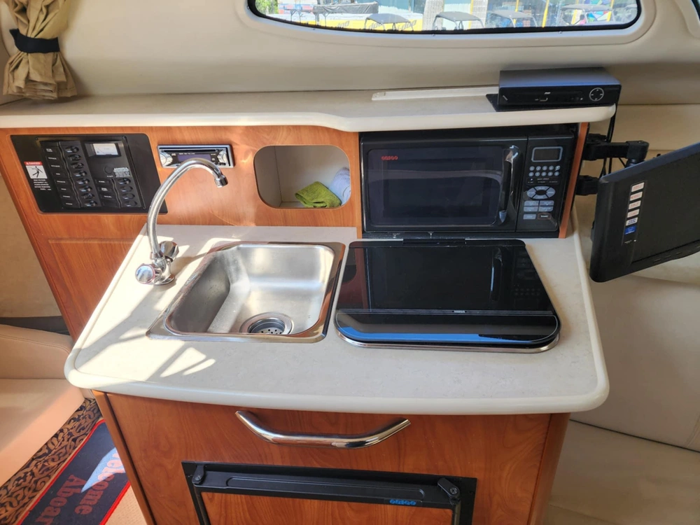 2003 Bayliner 245 Ciera alt