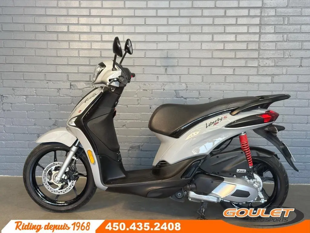 2021 Piaggio Liberty 150 Sport