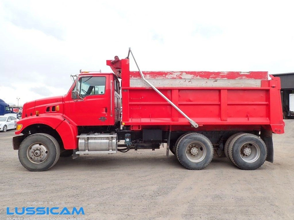 Sterling Lt9500 2005