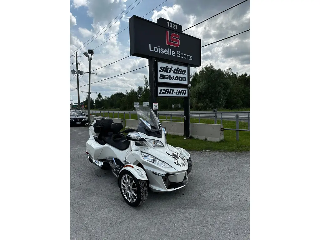 2016 BRP Spyder Rt LTD B9GA