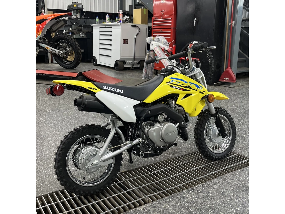 Suzuki Dr-z50 2025 alt