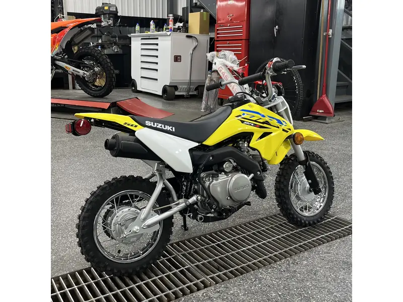 2025 Suzuki DR-Z50 thumbnail 2