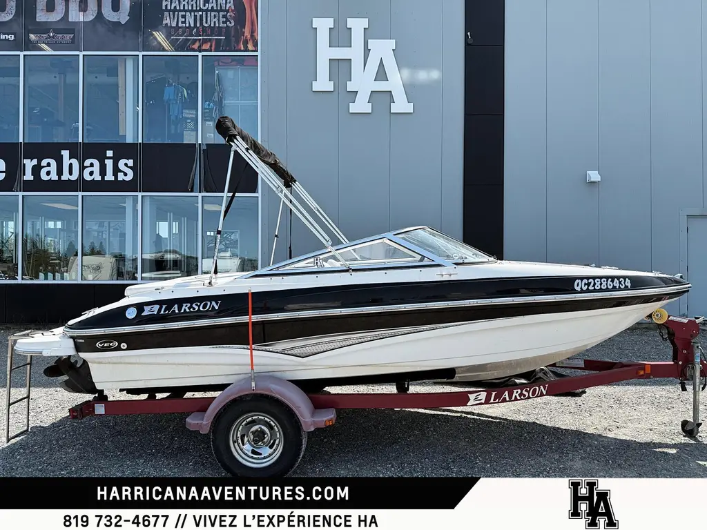 2011 Larson 1850 LX